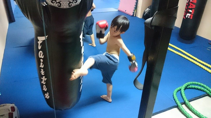 Battling To Save Malaysia S Oldest Mma Gym Fightland The Ringgit Is Plunging And Businesses All Over Malaysia Are Feeling Pinch With Currency Trading At Its Lowest Level In 17 Years Country S